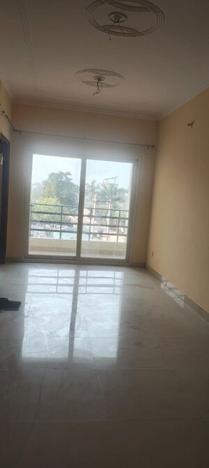2 BHK Apartment For Rent in Shri Balaji BCC Heights, Raebareli Road