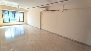 Room in 3 BHK Apartment at Aristo Pearl Residency, Prabhadevi – for Rent