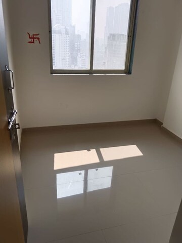 Room in 1 BHK Apartment at Gandharv Darshan, Lower Parel – for Rent