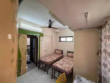 Room in  Pg at Andheri East – for Rent