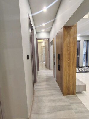 Building Lobby in 3 BHK Builder Floor at Shivalik Colony – for Sale