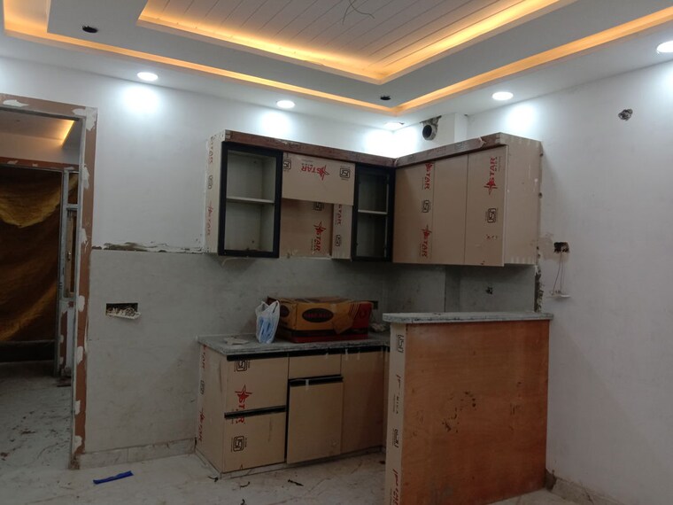 Kitchen, dwarka mor 1 Bedroom 360 Sq.Ft. Builder Floor In Dwarka Mor Delhi 9810790