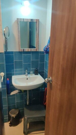 Master Bedroom in 2 BHK Apartment at Lodha Amara, Kolshet Road – for Rent