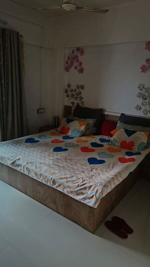 Bedroom in 2 BHK Apartment at Rahatani – for Rent