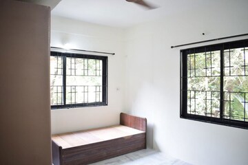 Room in 2 BHK Apartment at Aundh – for Rent