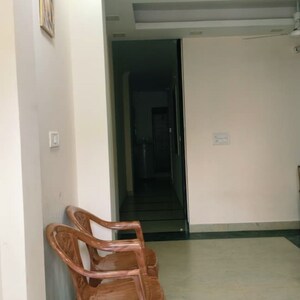 Bathroom in 2.5 BHK Builder Floor at Malviya Nagar – for Rent