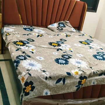 Bedroom in 2.5 BHK Builder Floor at Malviya Nagar – for Rent