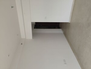 Room in 2 BHK Apartment at Shapoorji Pallonji Vicinia, Powai – for Sale