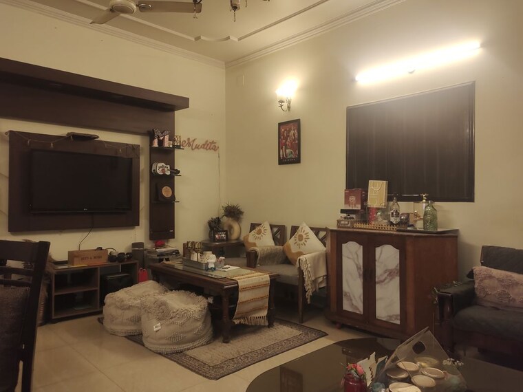 Living Room, lajpat nagar 4 2 Bedroom 1000 Sq.Ft. Builder Floor In Lajpat Nagar 4 Delhi 9810821