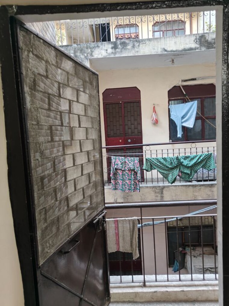 Exterior View, sarita vihar 1 Bedroom 400 Sq.Ft. Independent House In Sarita Vihar Delhi 9810831