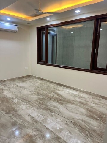 Room in 4 BHK Builder Floor at Greater Kailash I – for Sale