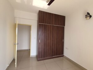 Room in 2 BHK Apartment at Mantri Webcity, Hennur – for Rent