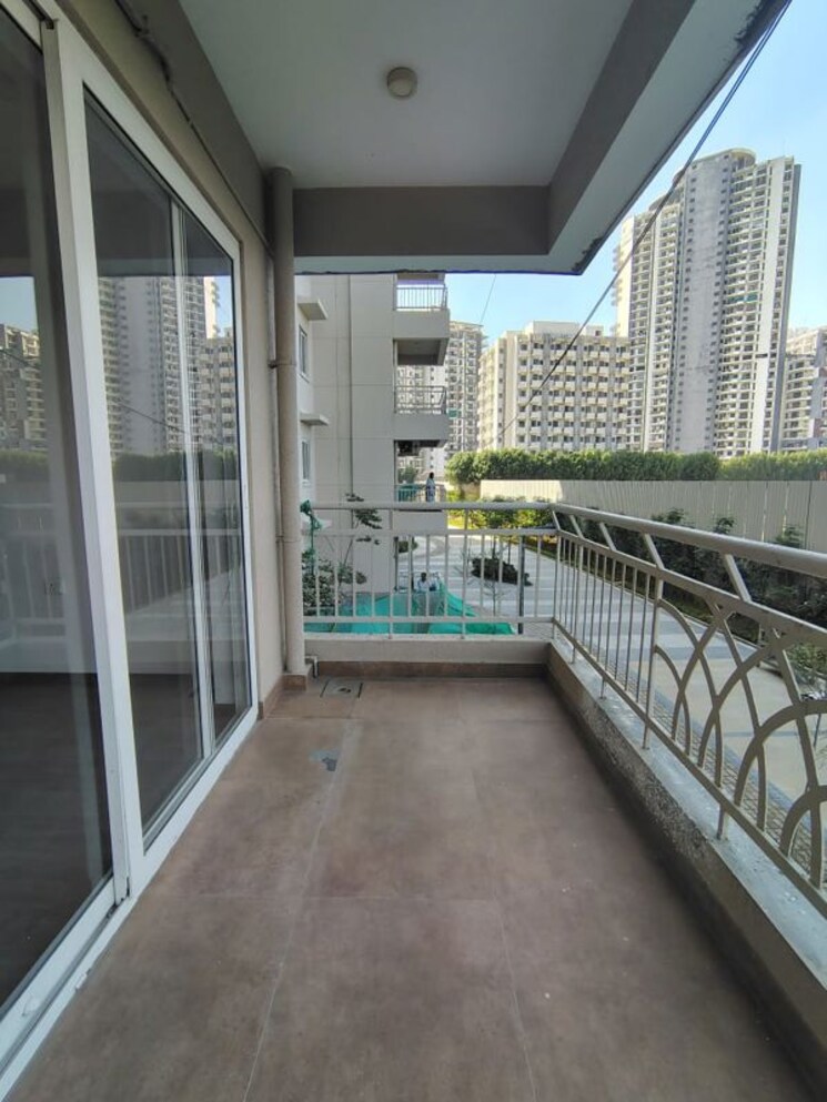 Balcony, the-center-court 2.5 Bedroom 1565 Sq.Ft. Apartment In Sector 88a Gurgaon 9810849