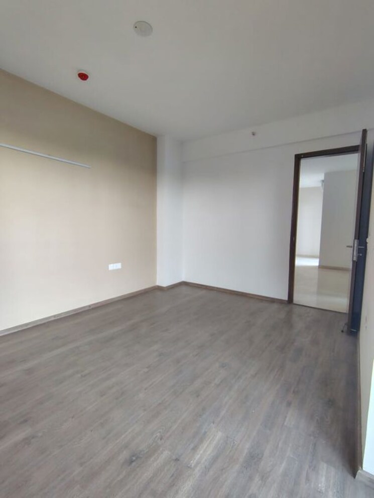 Room, the-center-court 2.5 Bedroom 1565 Sq.Ft. Apartment In Sector 88a Gurgaon 9810849