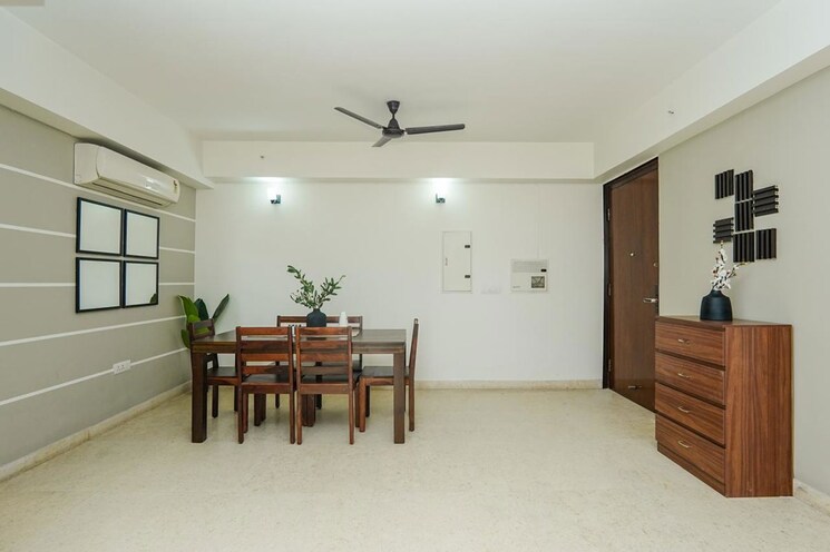 Living Room, dlf-regal-gardens 3 Bedroom 1755 Sq.Ft. Apartment In Sector 90 Gurgaon 9810858