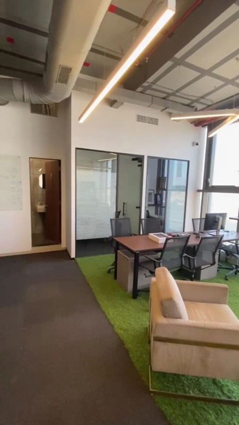 Team Area, chandak-unicorn Commercial Office Space 1100 Sq.Ft. In Andheri West Mumbai 9810865