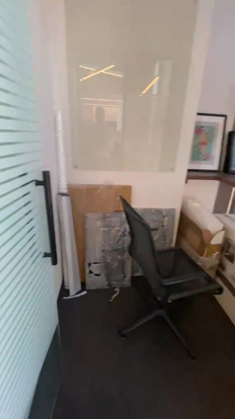 Team Area, chandak-unicorn Commercial Office Space 1100 Sq.Ft. In Andheri West Mumbai 9810865