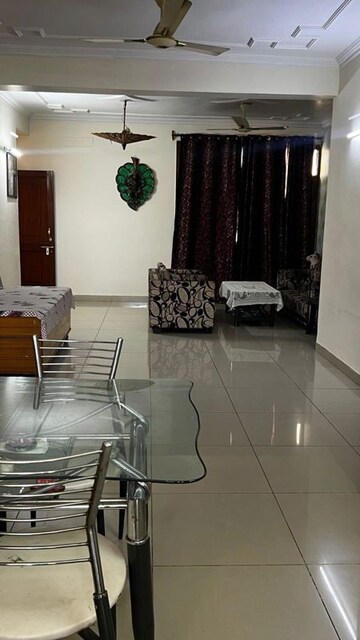Living Room in 3 BHK Apartment at Ambala Highway – for Rent