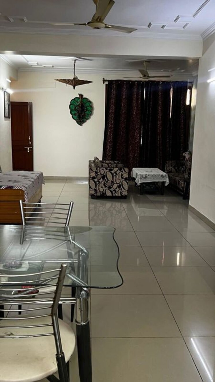 Living Room, ambala highway 3 Bedroom 1743 Sq.Ft. Apartment In Ambala Highway Zirakpur 9810871