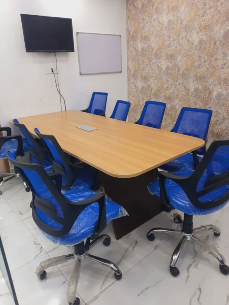Team Area, galaxy-blue-sapphire-plaza Commercial Office Space 302 Sq.Ft. In Sector 4 Greater Noida Greater Noida 9810883