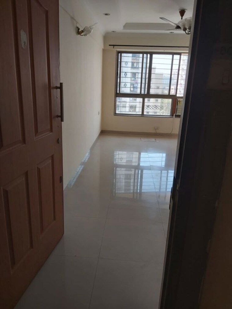 Hall, deonar 3 Bedroom 1000 Sq.Ft. Apartment In Deonar Mumbai 9625717