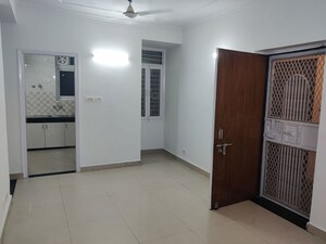 Room in 2 BHK Builder Floor at Mahagun Mezzaria, Sector 78 – for Rent