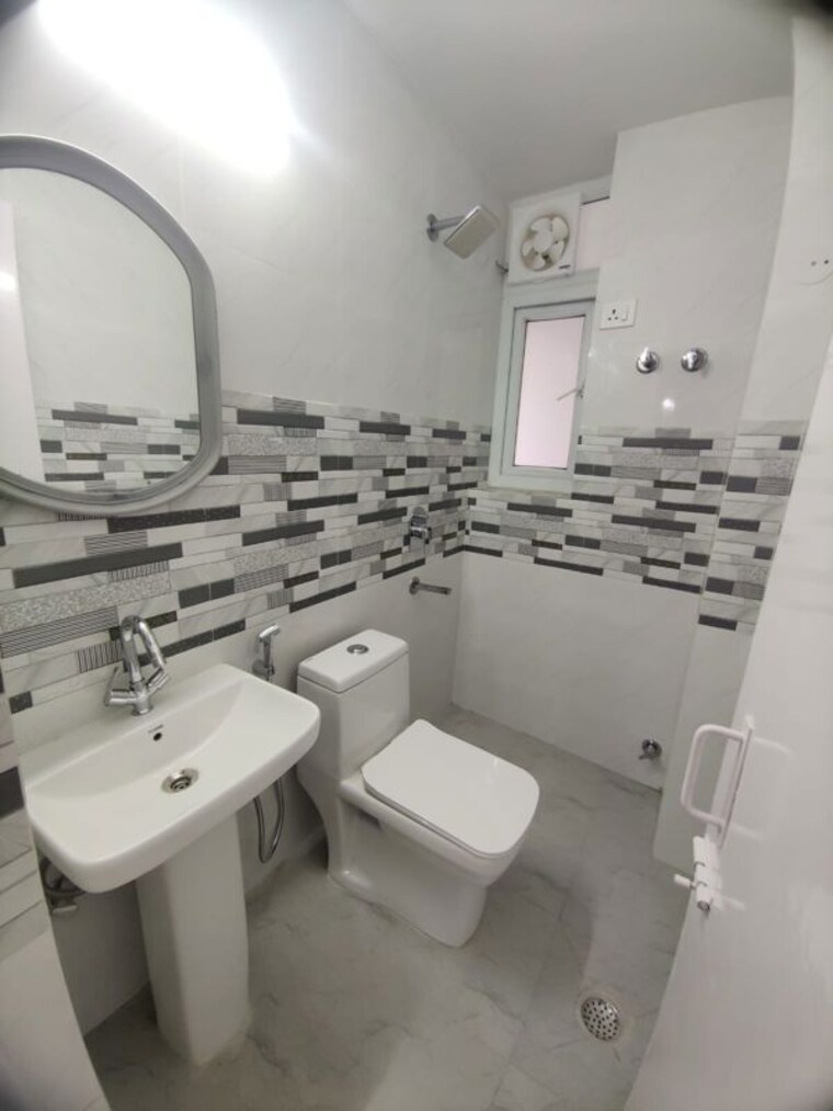 Master Bedroom, mahagun-mezzaria 2 Bedroom 1150 Sq.Ft. Builder Floor In Sector 78 Noida 9810914