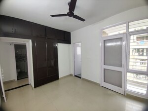 Room in 2 BHK Builder Floor at Mahagun Mezzaria, Sector 78 – for Rent