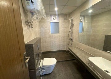 Bathroom in 3 BHK Apartment at ABA Ivy County, Sector 75 – for Rent