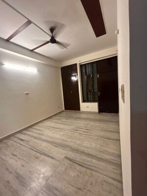 Room in 3 BHK Apartment at Spectrum@Metro, Sector 75 – for Rent