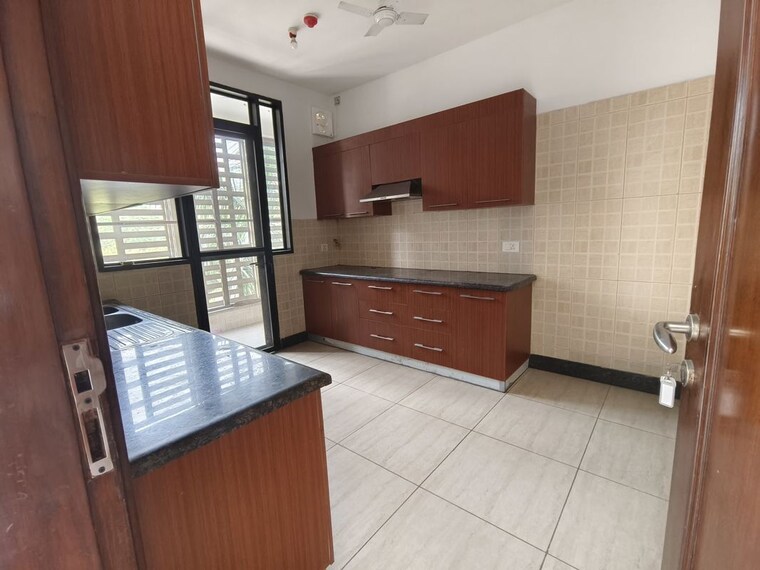 Kitchen, jaypee-greens-the-castille 3 Bedroom 2200 Sq.Ft. Apartment In Jaypee Greens Greater Noida 9810927