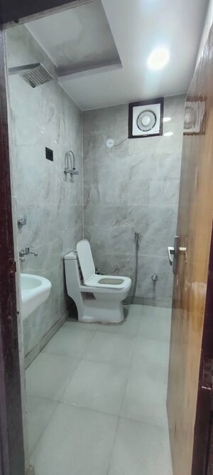 Bathroom in 1 BHK Builder Floor at Govindpuri – for Sale