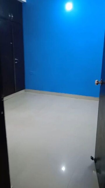 Master Bedroom in 1 BHK Apartment at Sector 77 – for Rent