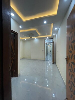Building Lobby in 3 BHK Builder Floor at Govindpuri – for Sale