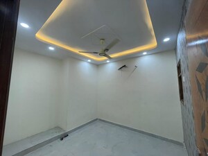 Room in 3 BHK Builder Floor at Govindpuri – for Sale