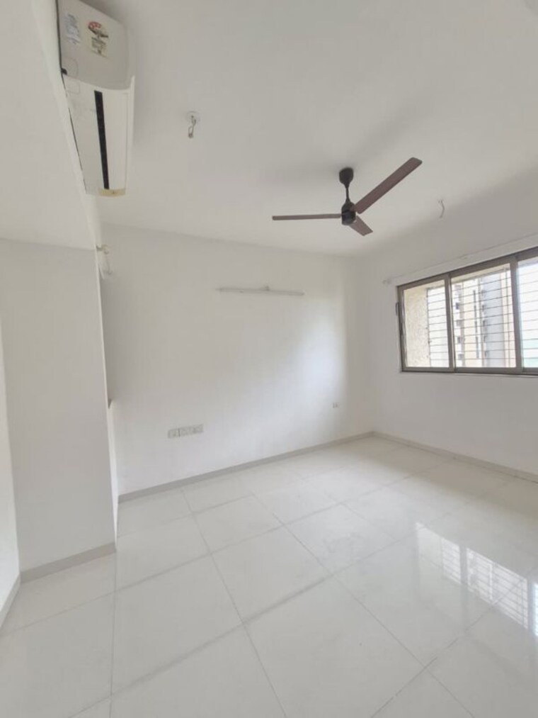 Room, lodha-splendora 3 Bedroom 1123 Sq.Ft. Apartment In Ghodbunder Road Thane 9810954