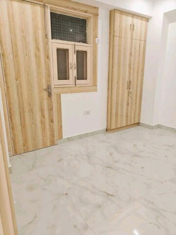 Room in 2 BHK Builder Floor at Chattarpur – for Rent