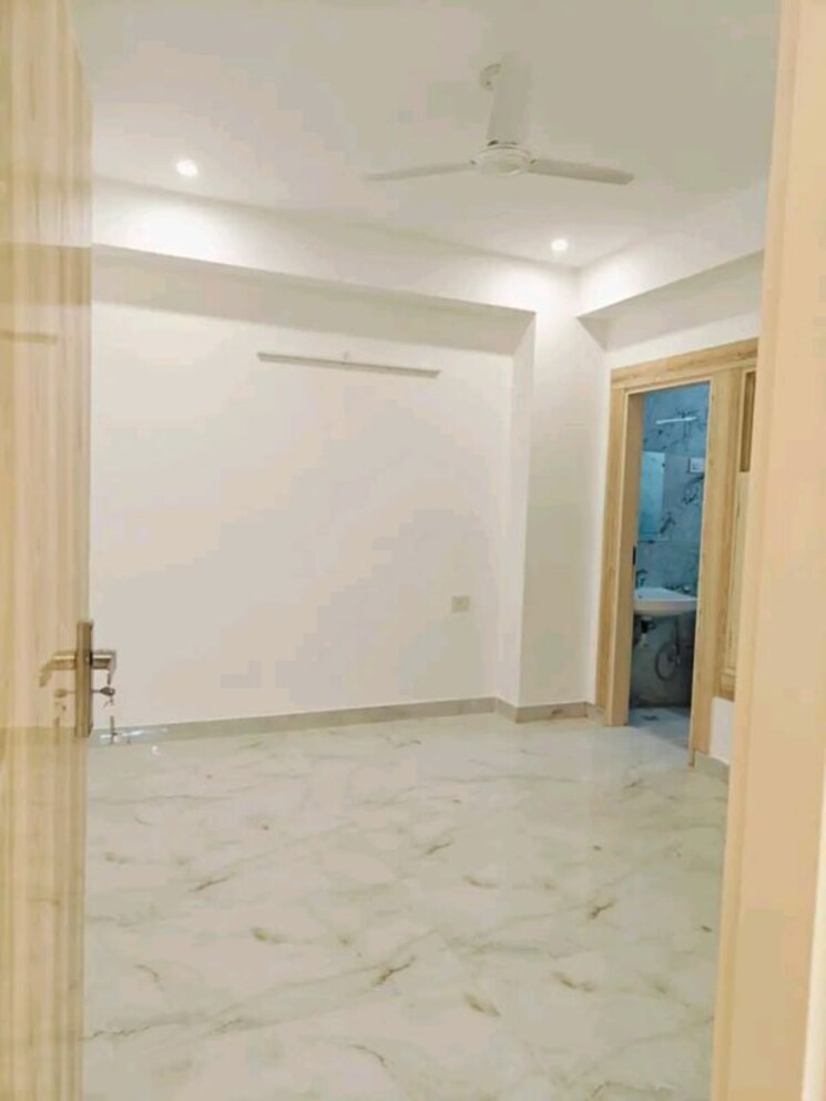 Room, chattarpur 2 Bedroom 900 Sq.Ft. Builder Floor In Chattarpur Delhi 9810977