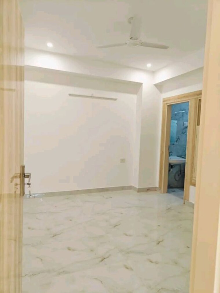 Room, chattarpur 2 Bedroom 900 Sq.Ft. Builder Floor In Chattarpur Delhi 9810977