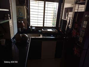 Kitchen in 1.5 BHK Apartment at Kopar Khairane – for Rent