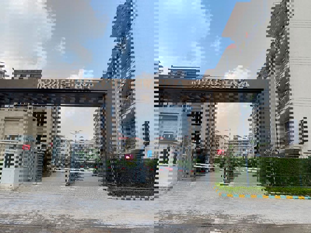 3 BHK + Extra Room Apartment For Rent in Maxxus Plaza