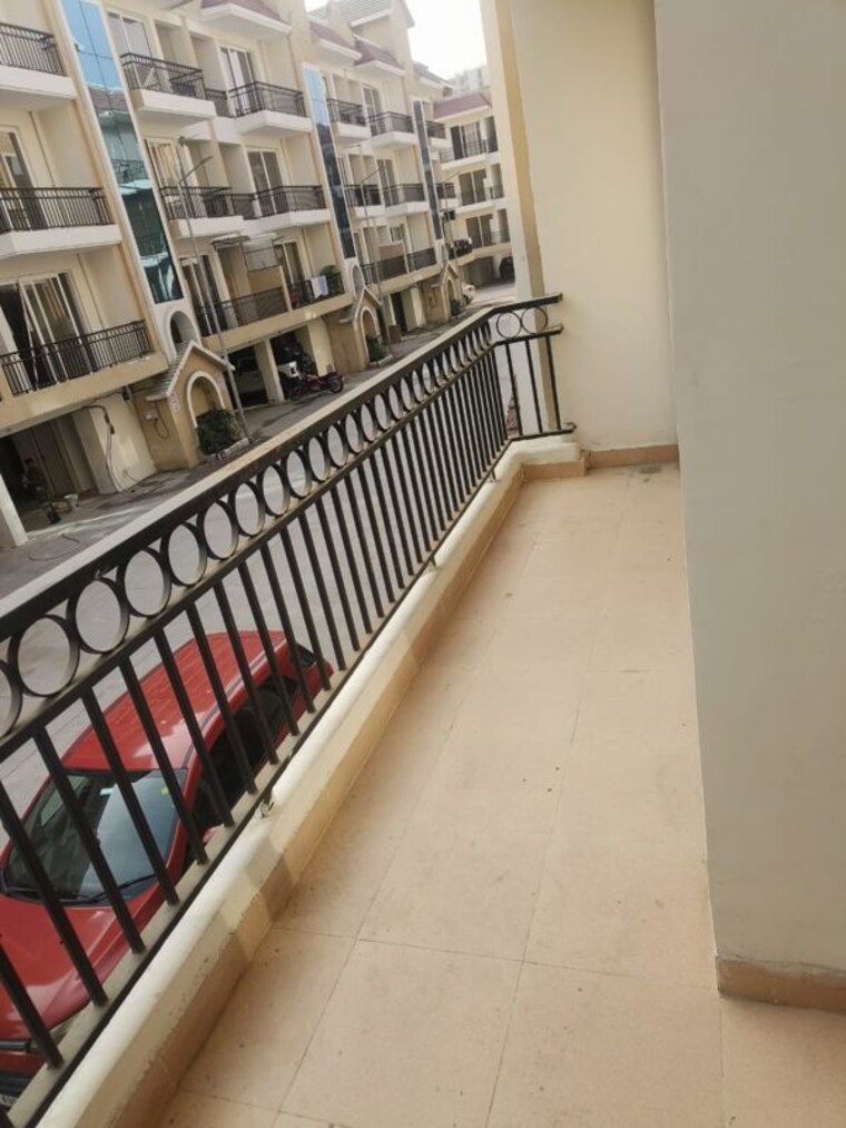 Balcony, sbp-gateway-of-dreams 2 Bedroom 1250 Sq.Ft. Apartment In Dhakoli Zirakpur 9811094