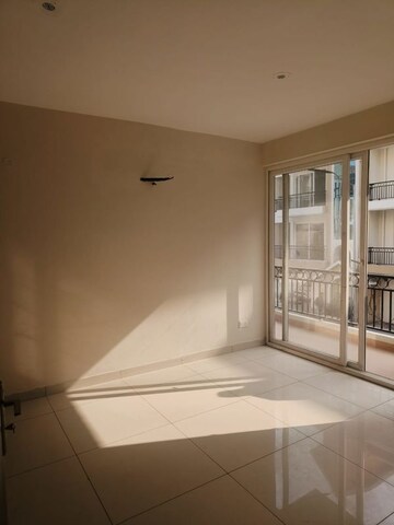 Room in 2 BHK Apartment at SBP Gateway Of Dreams, Dhakoli – for Rent