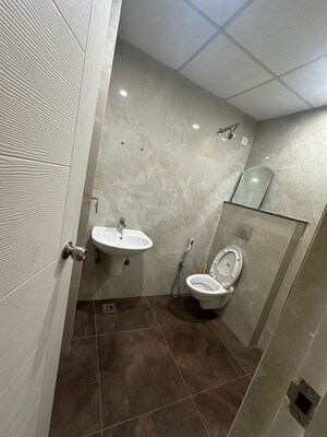 Bathroom in 3 BHK Apartment at Skylar Homes, Patiala Road – for Rent