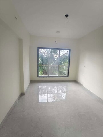 Room in 2 BHK Apartment at Silicon Park, Malad West – for Sale