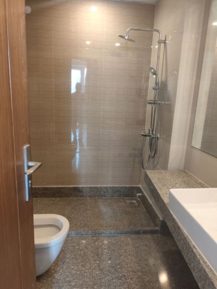 Bathroom, aba-ivy-county 4 Bedroom 2511 Sq.Ft. Apartment In Sector 75 Noida 9811136