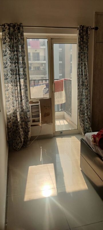 Bathroom in 2 BHK Apartment at Panchsheel Greens II, Sector 16 Greater Noida – for Sale