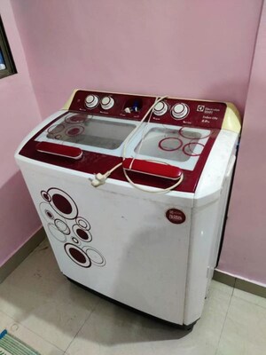 Bedroom in 1 BHK Apartment at Eklavya Colony – for Sale