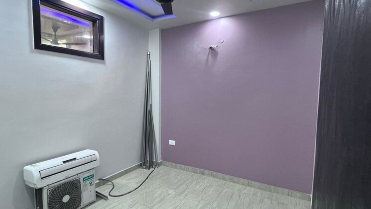 Bedroom, raj nagar 3 Bedroom 95 Sq.Yd. Builder Floor In Raj Nagar Delhi 9811078