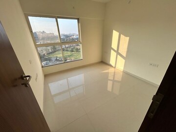 Room in 2 BHK Apartment at Pride Purple Park Titan, Hinjewadi – for Rent